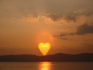sun heart shaped
